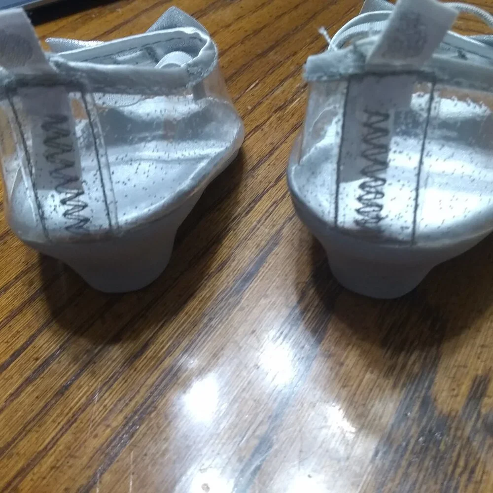 Build a Bear Stuffed Bear Shoes Accessories( For a Stuffed Bear Toy!) - Picture 2 of 3